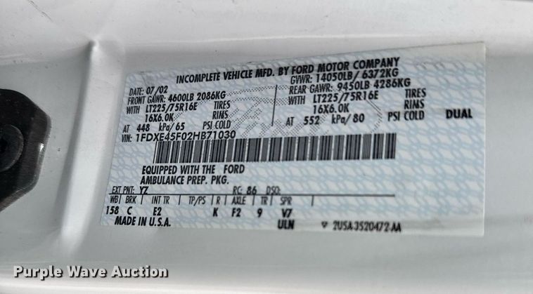 image for item NN9643 2002 Ford E350 ambulance