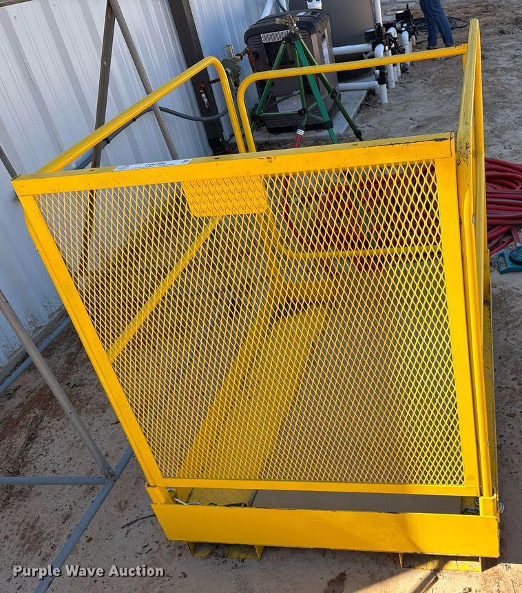 image for item OB9408 Uline H-2771 forklift aerial platform