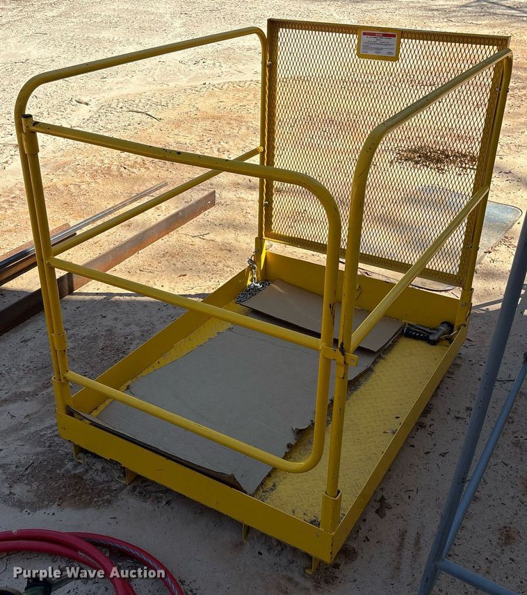 image for item OB9408 Uline H-2771 forklift aerial platform