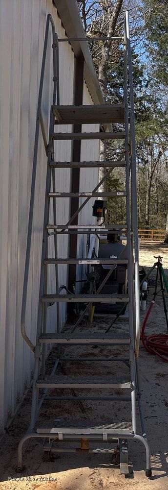 image for item OB9410 Uline rolling stairs