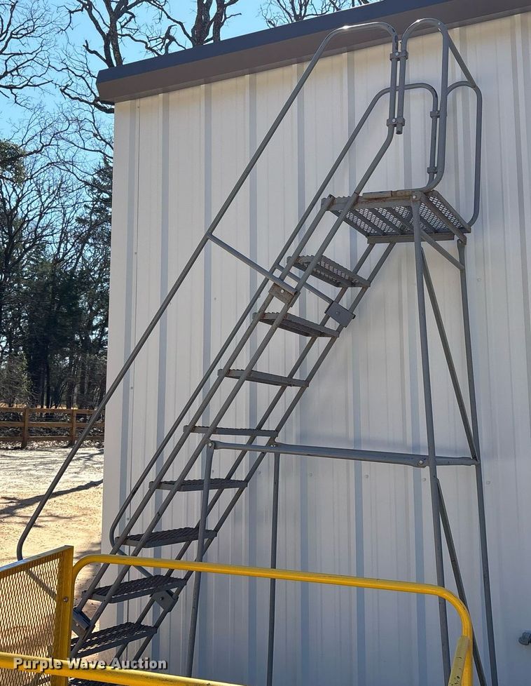 image for item OB9410 Uline rolling stairs