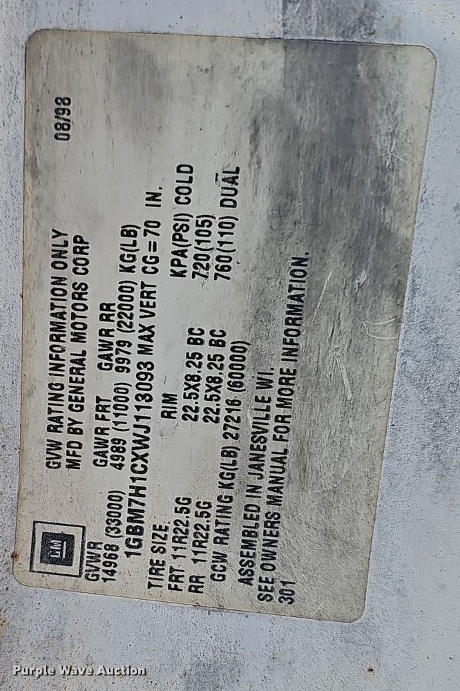 image for item OJ9262 1998 Chevrolet C7500 truck cab and chassis