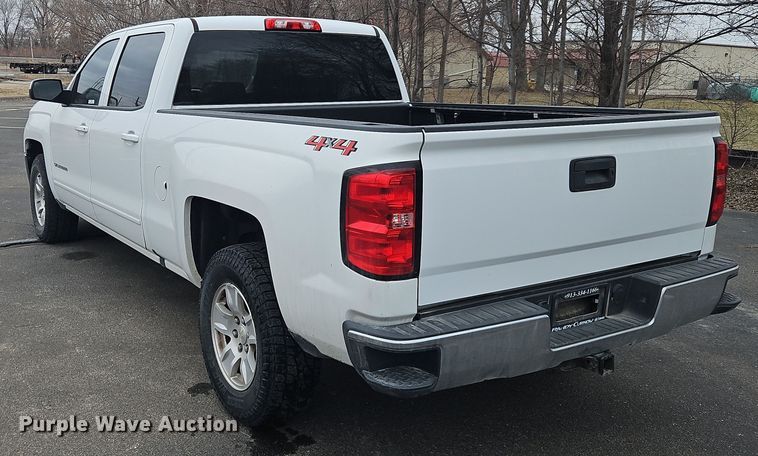 image for item OJ9923 2018 Chevrolet Silverado 1500 Crew Cab pickup truck