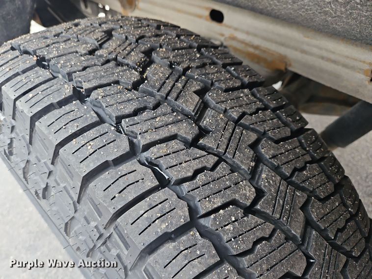 image for item OJ9923 2018 Chevrolet Silverado 1500 Crew Cab pickup truck