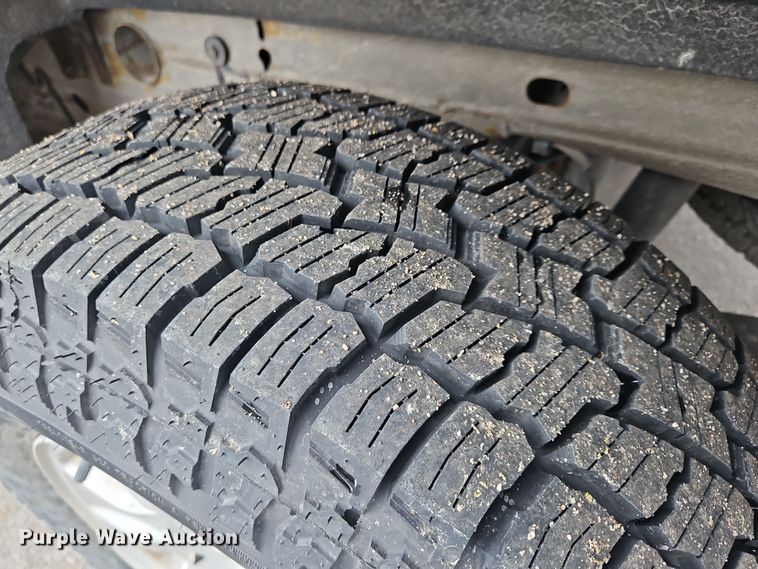 image for item OJ9923 2018 Chevrolet Silverado 1500 Crew Cab pickup truck