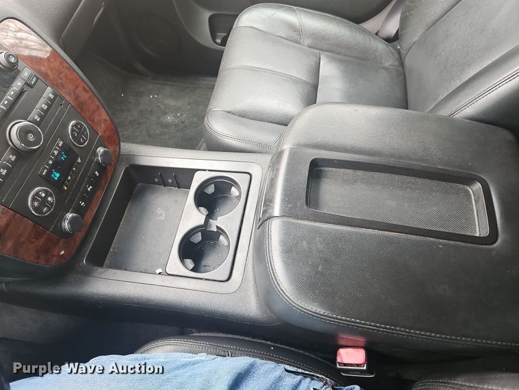 image for item OJ9924 2014 Chevrolet Tahoe LT SUV