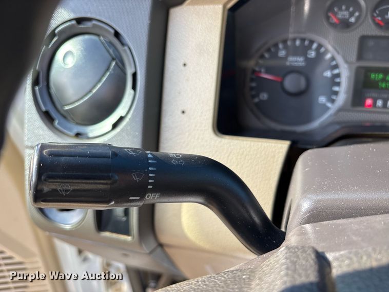 image for item OK9513 2008 Ford F450 Super Duty Crew Cab flatbed truck