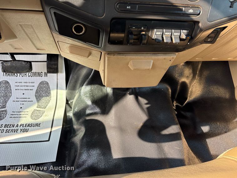 image for item OK9513 2008 Ford F450 Super Duty Crew Cab flatbed truck