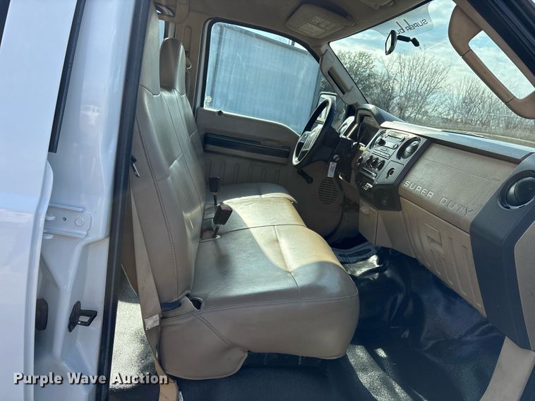 image for item OK9513 2008 Ford F450 Super Duty Crew Cab flatbed truck