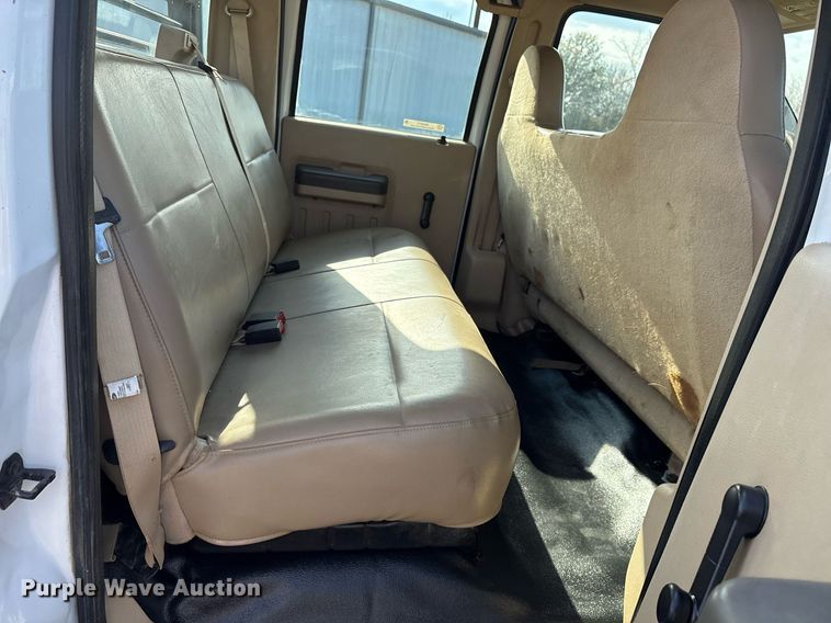 image for item OK9513 2008 Ford F450 Super Duty Crew Cab flatbed truck