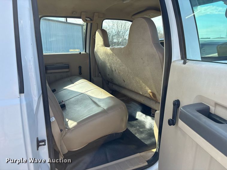 image for item OK9513 2008 Ford F450 Super Duty Crew Cab flatbed truck