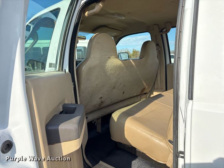 image for item OK9513 2008 Ford F450 Super Duty Crew Cab flatbed truck