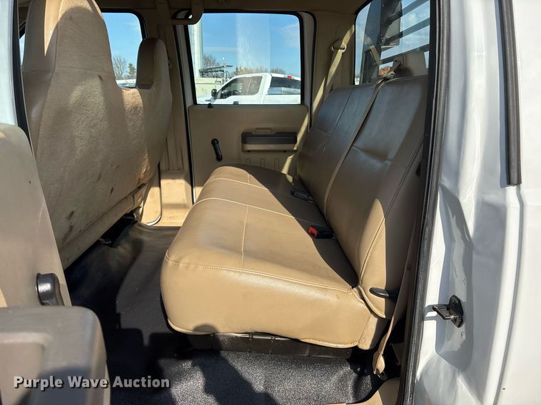 image for item OK9513 2008 Ford F450 Super Duty Crew Cab flatbed truck