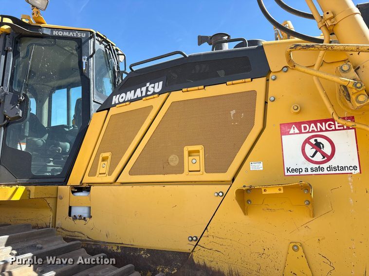image for item DH8644 2015 Komatsu D155AX-8 dozer