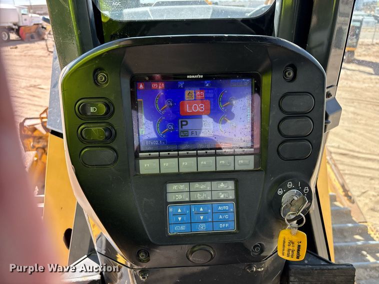 image for item DH8644 2015 Komatsu D155AX-8 dozer