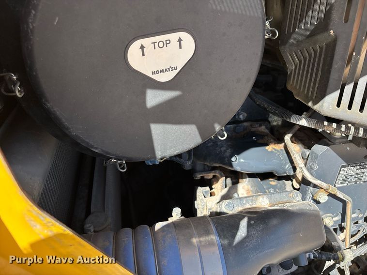 image for item DH8644 2015 Komatsu D155AX-8 dozer