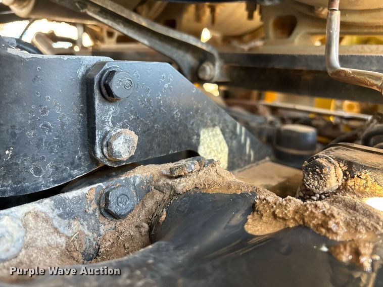 image for item DH8644 2015 Komatsu D155AX-8 dozer