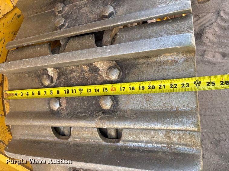 image for item DH8644 2015 Komatsu D155AX-8 dozer