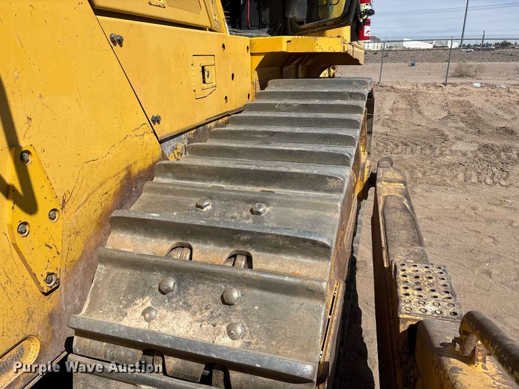 image for item DH8644 2015 Komatsu D155AX-8 dozer