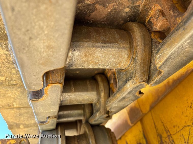 image for item DH8644 2015 Komatsu D155AX-8 dozer