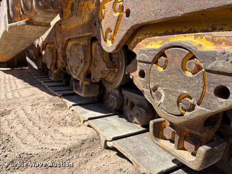 image for item DH8644 2015 Komatsu D155AX-8 dozer