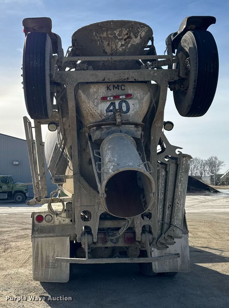 image for item DH9837 2009 Sterling L8500 ready mix truck