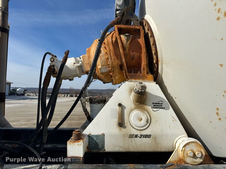 image for item DH9837 2009 Sterling L8500 ready mix truck