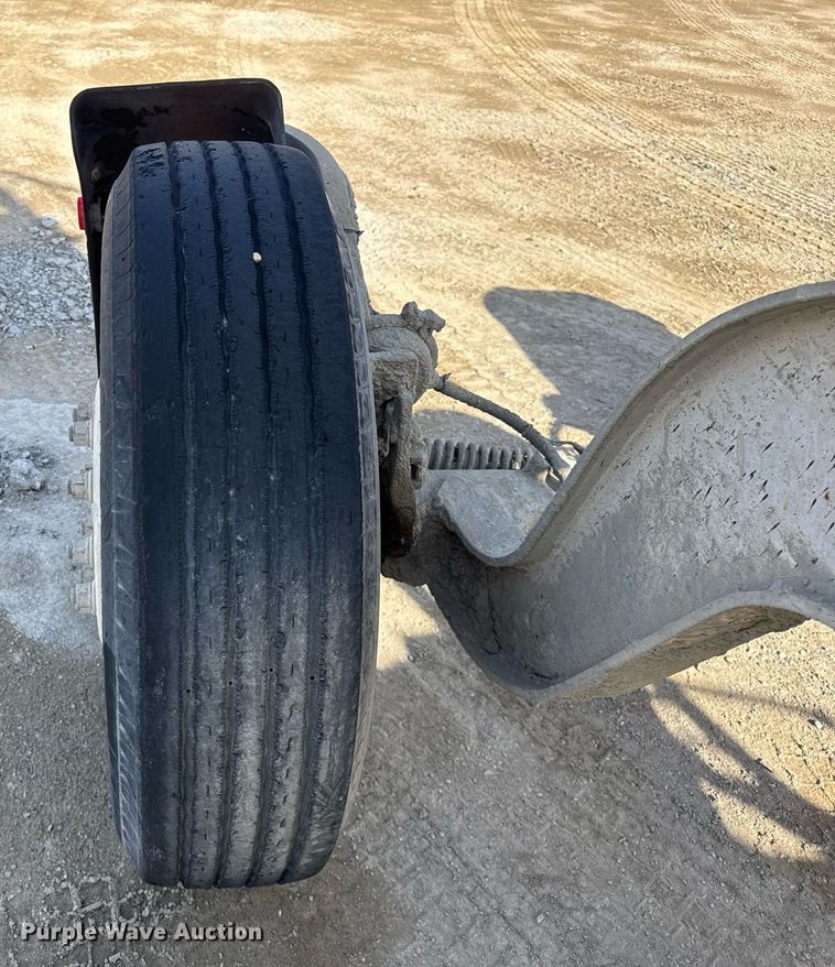 image for item DH9837 2009 Sterling L8500 ready mix truck