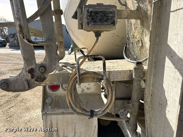 image for item DH9837 2009 Sterling L8500 ready mix truck