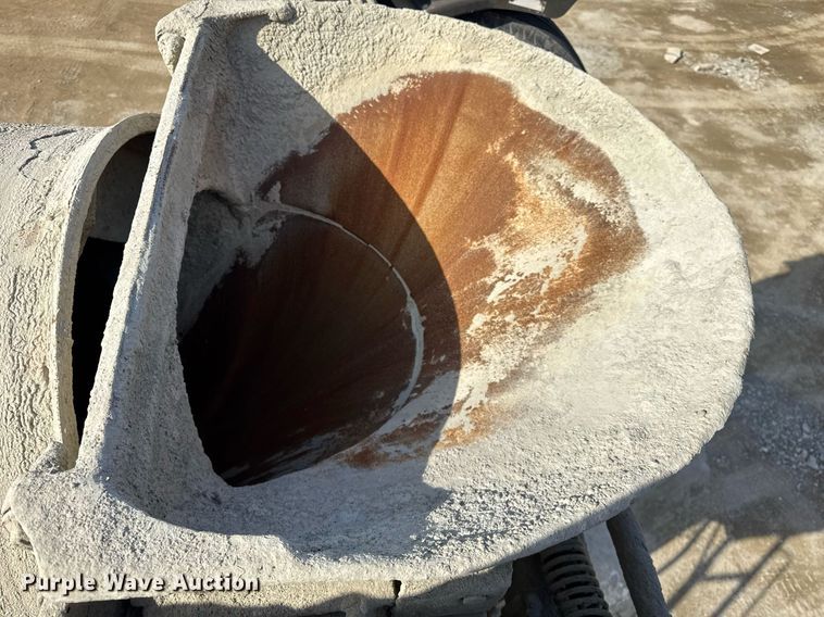 image for item DH9837 2009 Sterling L8500 ready mix truck