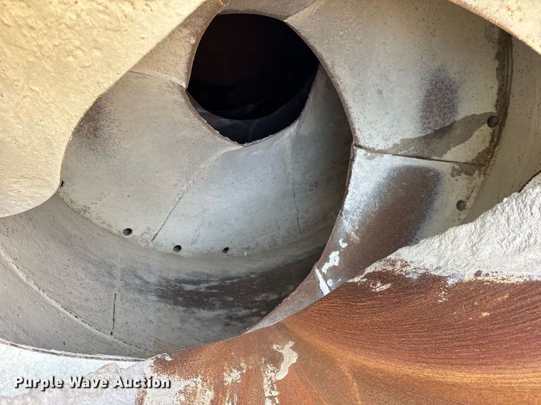 image for item DH9837 2009 Sterling L8500 ready mix truck