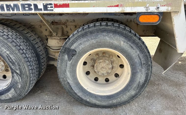 image for item DH9837 2009 Sterling L8500 ready mix truck