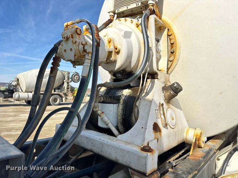 image for item DH9838 2009 Sterling L8500 ready mix truck