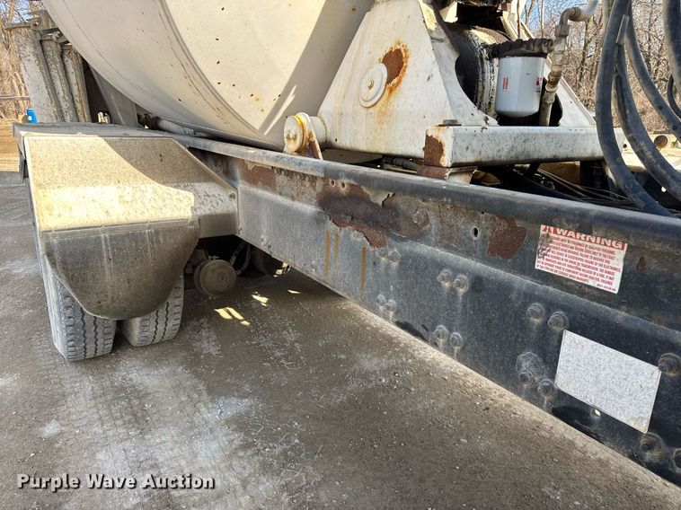 image for item DH9838 2009 Sterling L8500 ready mix truck