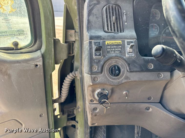 image for item DH9838 2009 Sterling L8500 ready mix truck