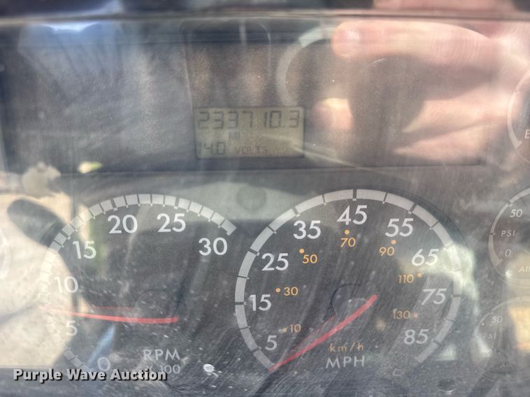 image for item DH9838 2009 Sterling L8500 ready mix truck