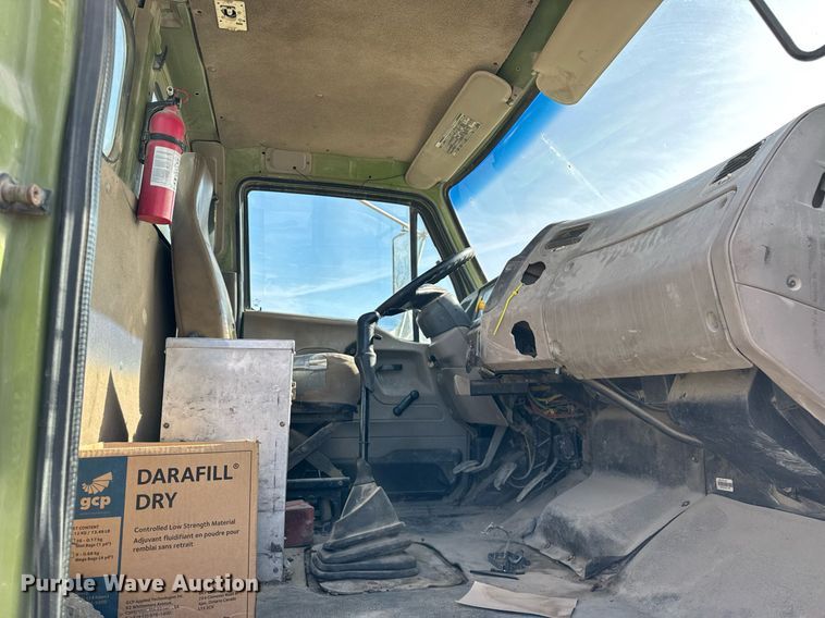 image for item DH9838 2009 Sterling L8500 ready mix truck