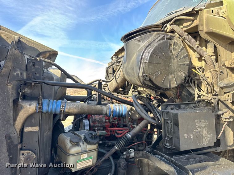 image for item DH9838 2009 Sterling L8500 ready mix truck