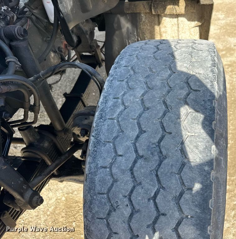 image for item DH9838 2009 Sterling L8500 ready mix truck