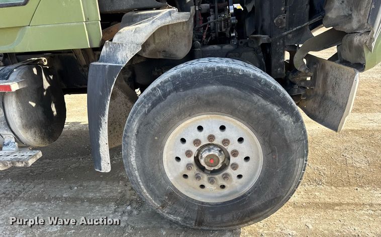 image for item DH9838 2009 Sterling L8500 ready mix truck