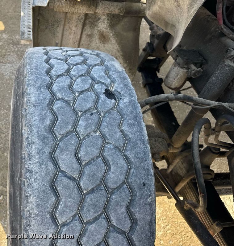 image for item DH9838 2009 Sterling L8500 ready mix truck