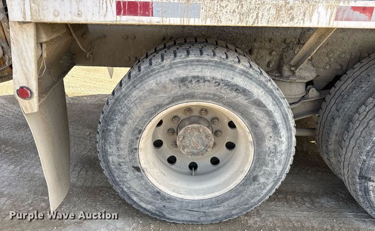 image for item DH9838 2009 Sterling L8500 ready mix truck