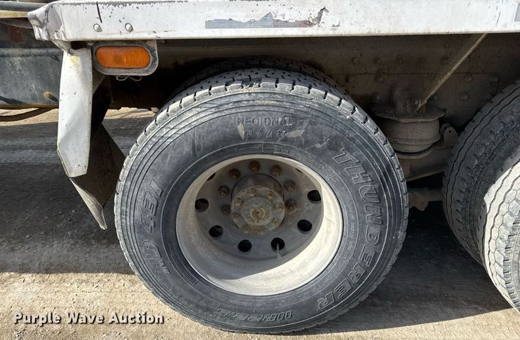 image for item DH9838 2009 Sterling L8500 ready mix truck