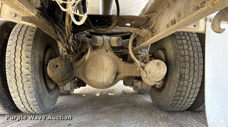 image for item DH9838 2009 Sterling L8500 ready mix truck