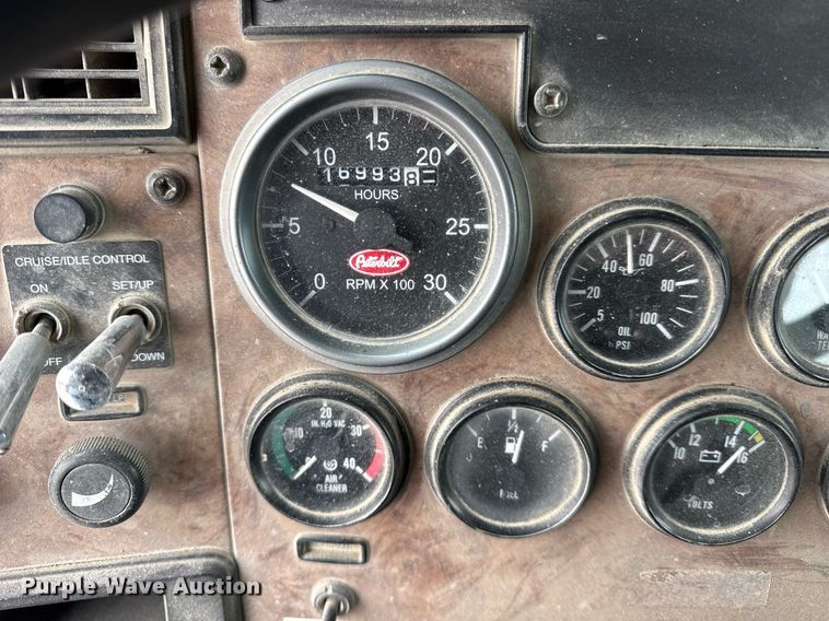 image for item DH9839 2006 Peterbilt 335 ready mix truck