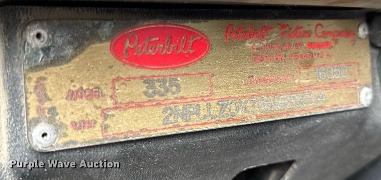 image for item DH9839 2006 Peterbilt 335 ready mix truck