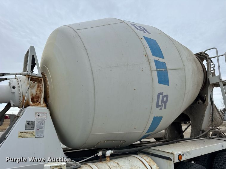 image for item DH9840 1999 International Paystar 5000 ready mix truck