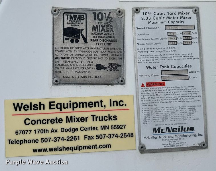 image for item DH9840 1999 International Paystar 5000 ready mix truck