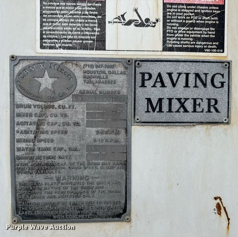 image for item DH9841 2008 Peterbilt 340 ready mix truck