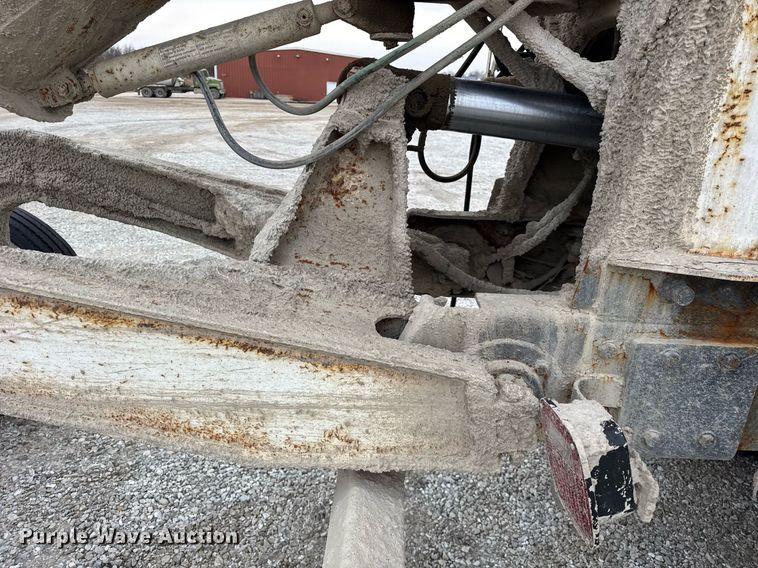 image for item DH9841 2008 Peterbilt 340 ready mix truck